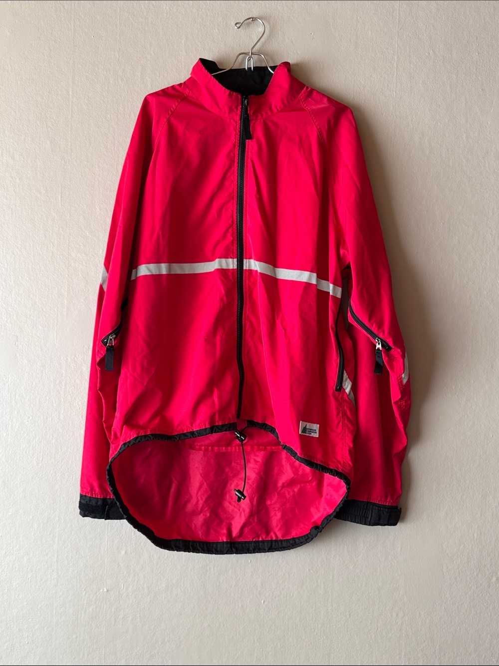 Vintage MEC Cycling Windbreaker
